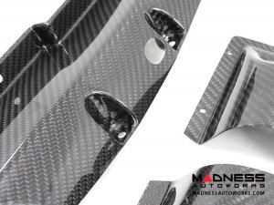 Alfa Romeo 4C Carbon Fiber Seat Belt Trim Set - Matte